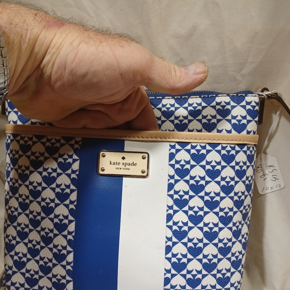 Kate spade crossbody - Picture 5 of 12
